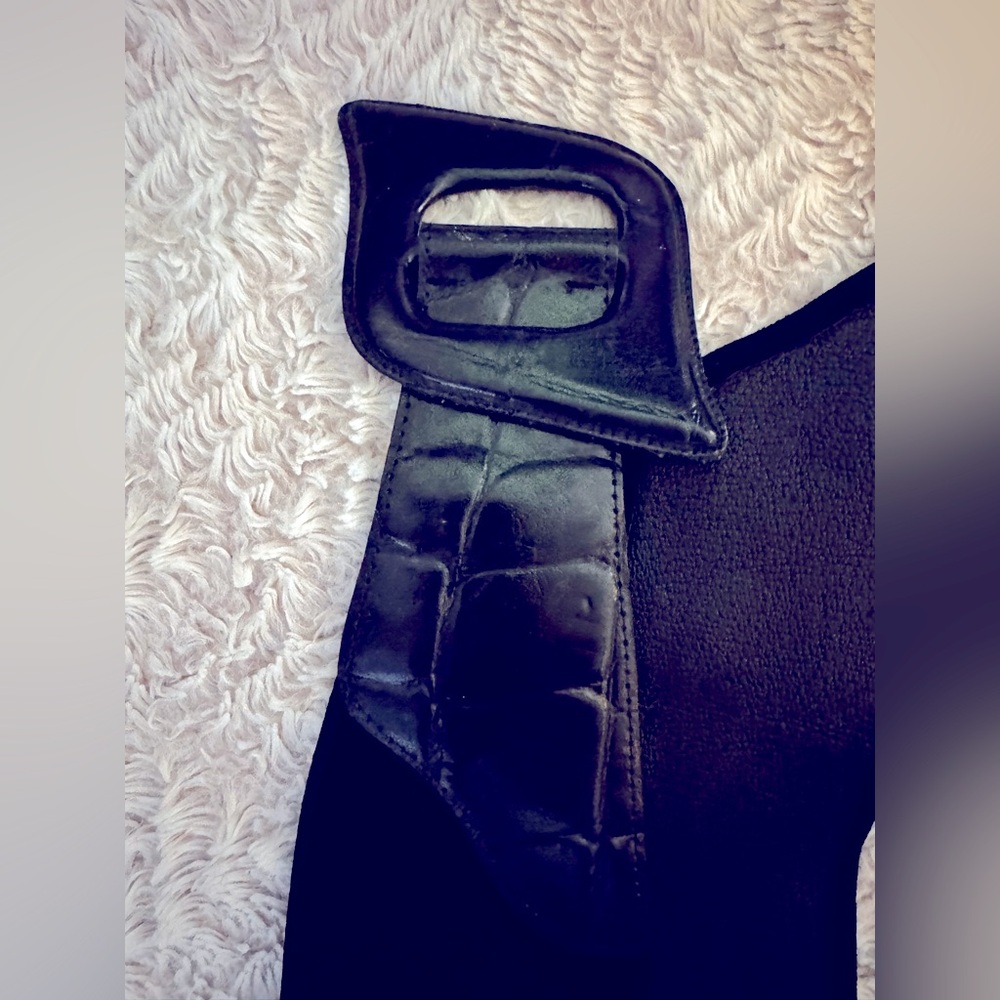 ⭐️💫 Vintage Genuine Suede Stretch Belt